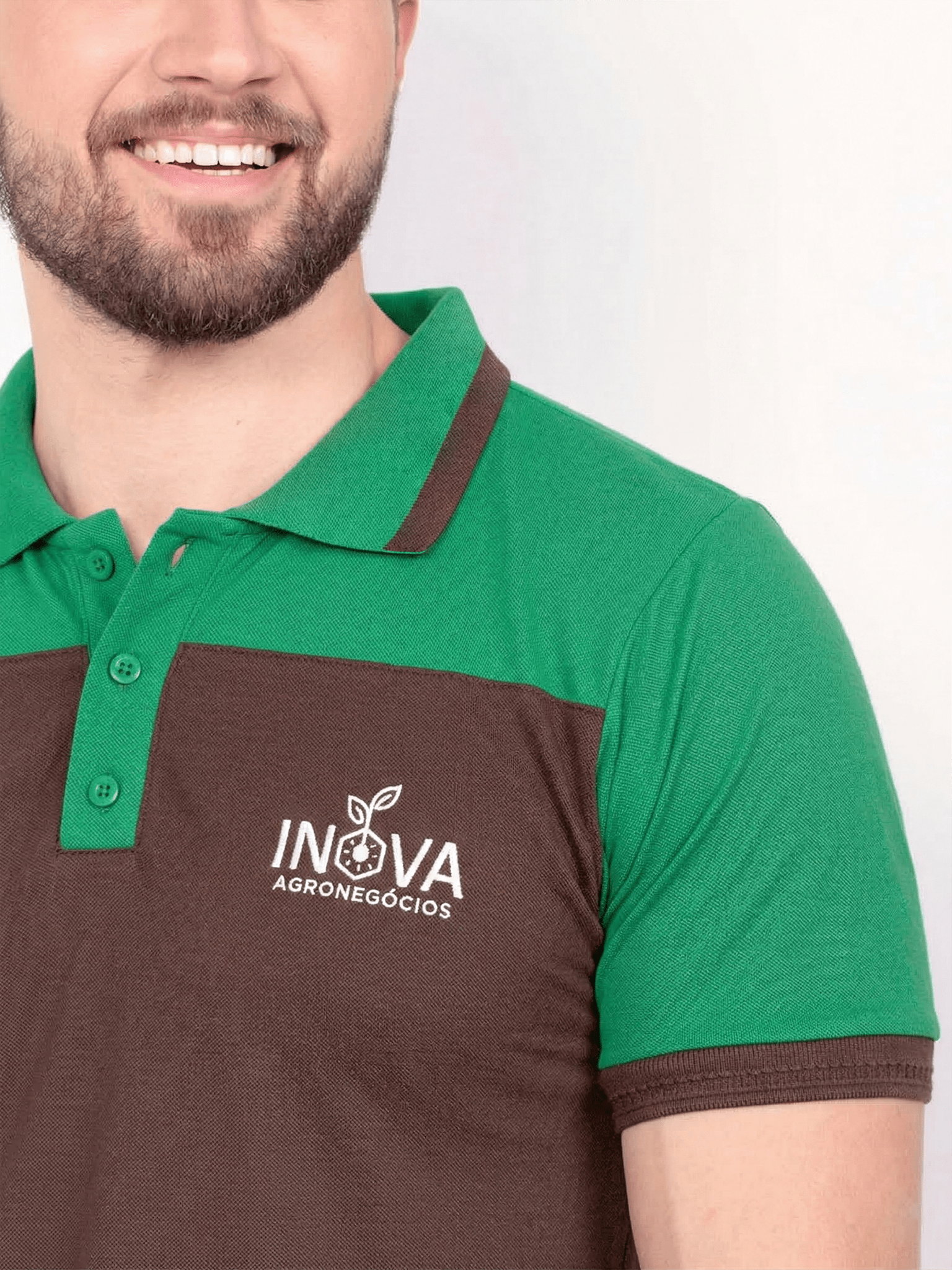 DETALHE - REF. 17 - MARROM E VERDE